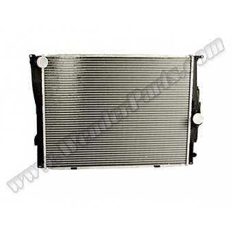 Motor Su Radyatörü E87 E90 X1:E84 [N43 N45/N N46/N N52/N N53] Man/Otm.Şanz; AC+/-