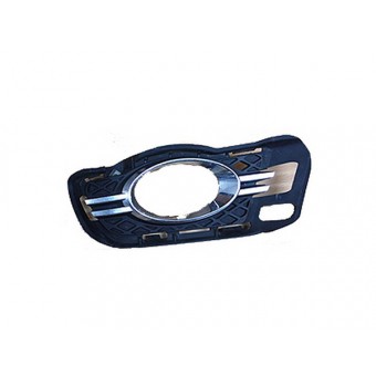 Tampon Izgarası W204 Ön Sol; Kısm.Açık Bi-Xenon Far -Avg- 2007-10