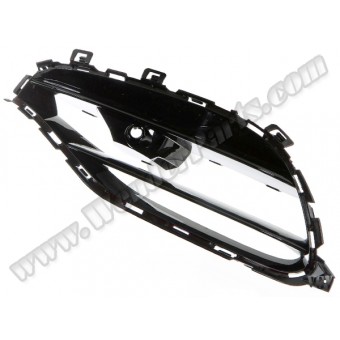 Tampon Izgarası W176 Ön Sol -AMG A45- 2015-18