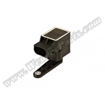 Far Seviye Sensörü E39>E90 X5:E53 Arka