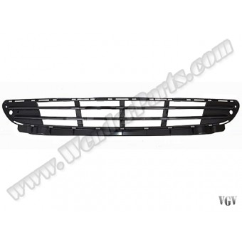 Tampon Izgarası W203 Ön Orta; Siyah Çitalı Açık 2005-06