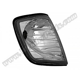 Sinyal W124 Füme Sağ (Çizgili Cam) Kristal Sinyal W124 Füme Sağ (Çizgili Cam) Kristal