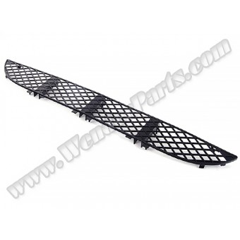 Tampon Izgarası W210 Ön Orta 2000-02